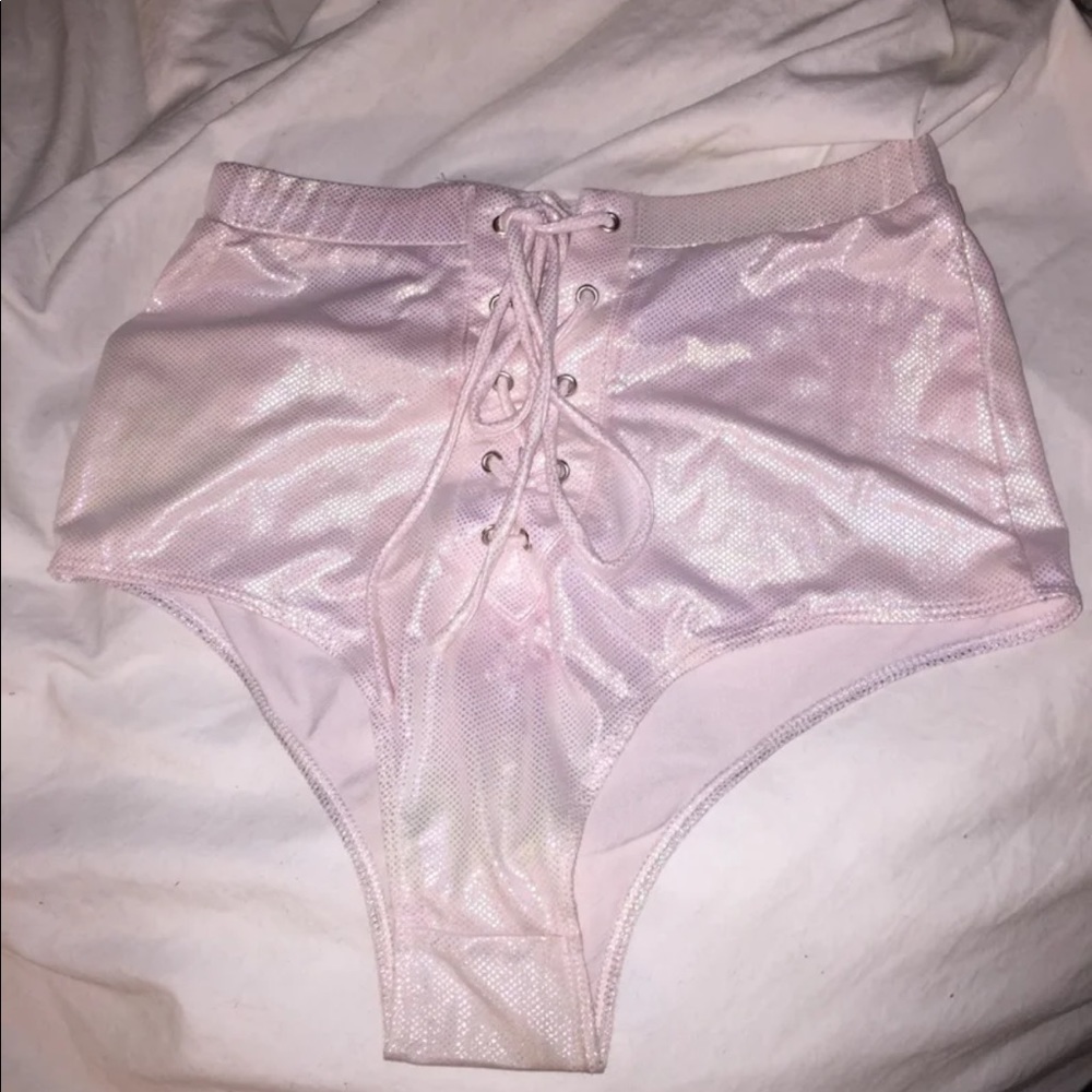 high waisted white/pink shorts